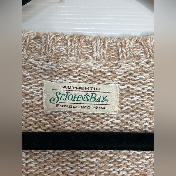 Vintage St. John’s Bay Holiday Sweater Vest Beige Knit Christmas Trees Fair Isle - Picture 6 of 9